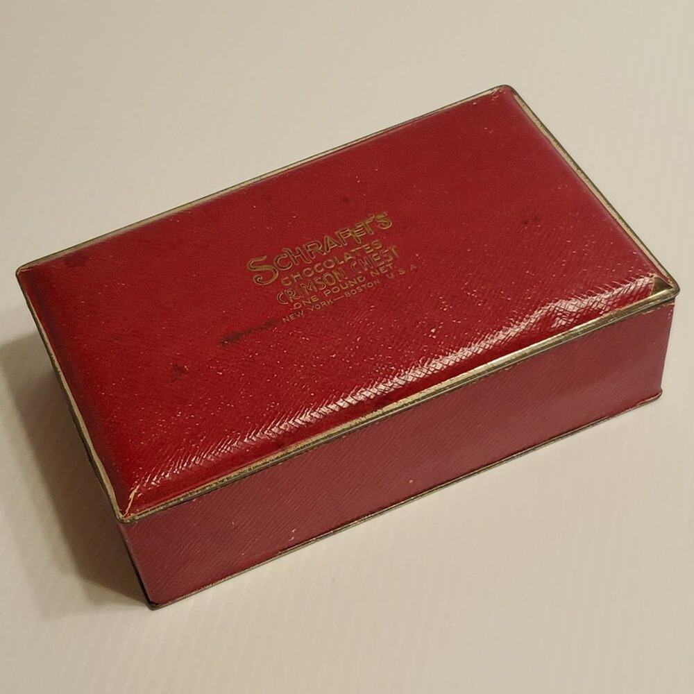 Vintage Schrafft’s Crimson Chest Tin 1lb Chocolates NewYork/Boston. Empty box
